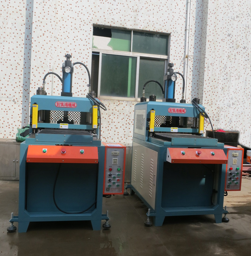 自動送料油壓機(jī)